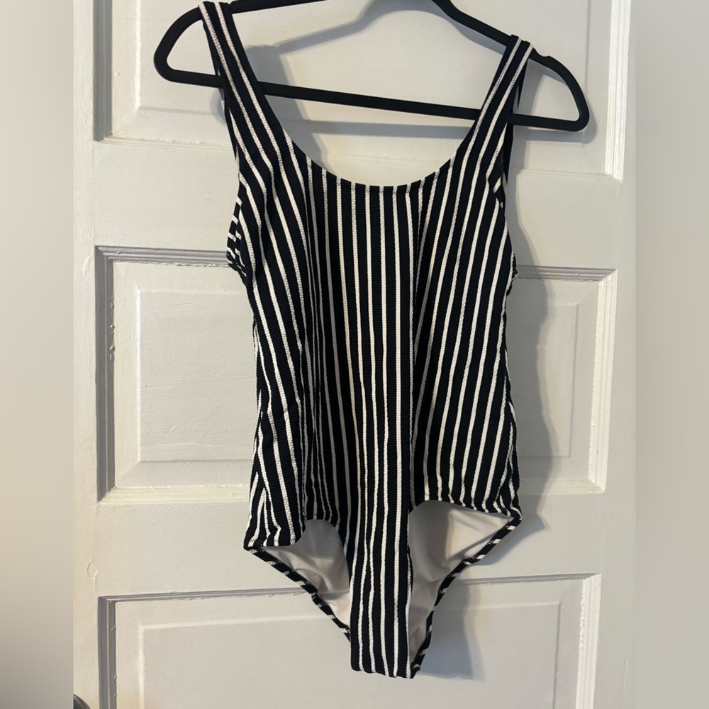 H&M black and white striped one piece swimsuit
